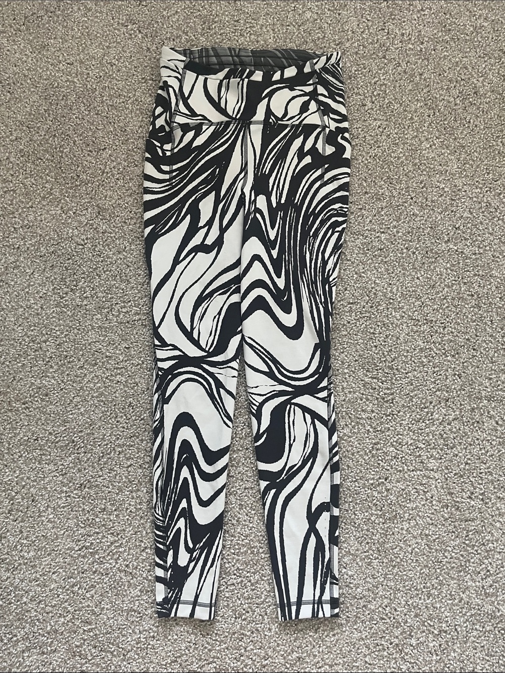 Lululemon Spin Off Jacquard Swift Speed High Rise Tight 28" Size 6